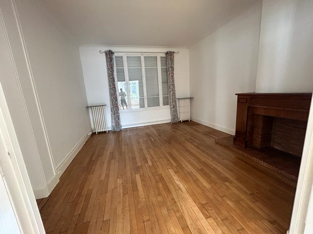 Renovation interieure acheres 78260